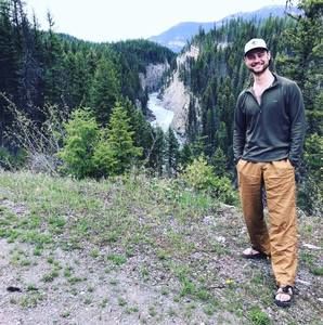 Meet your Posher, Max